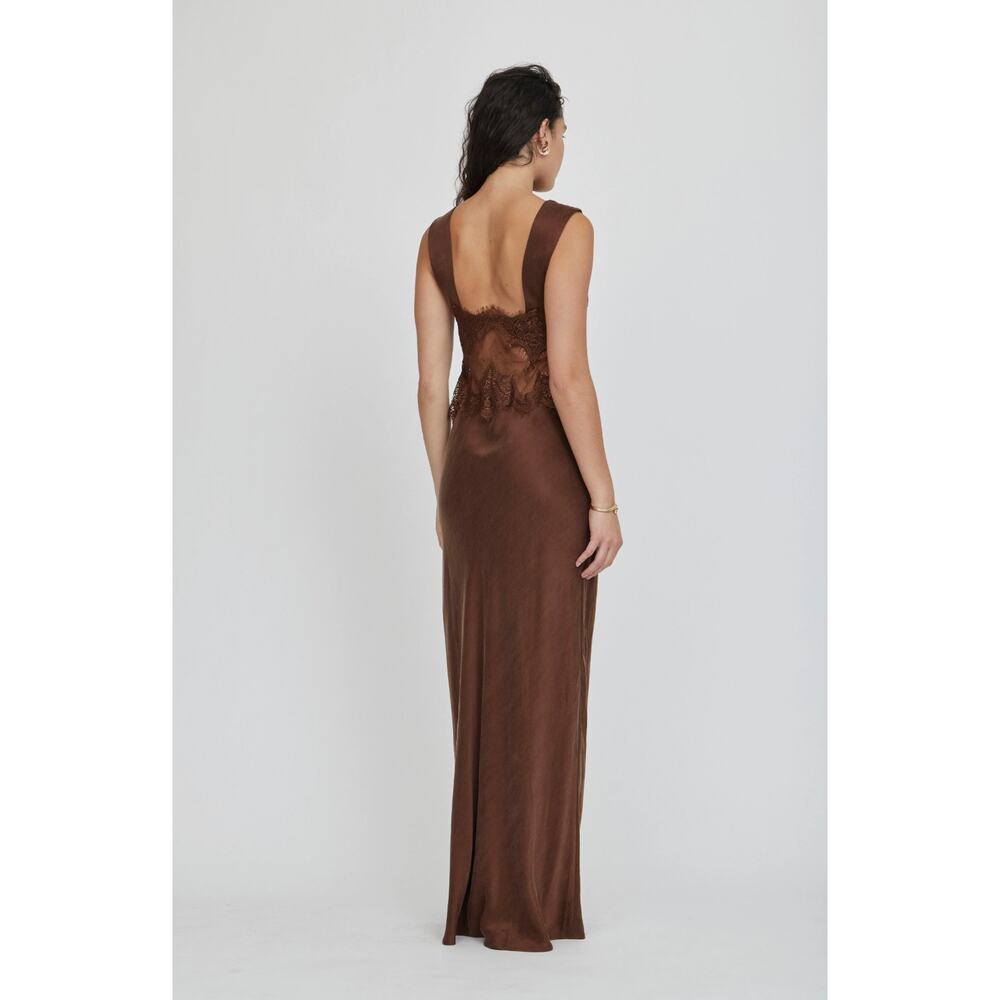 Third Form VISIONS LACE FLOOR LENGTH DRESS | CHOCOLATE - Picture 4 of 10